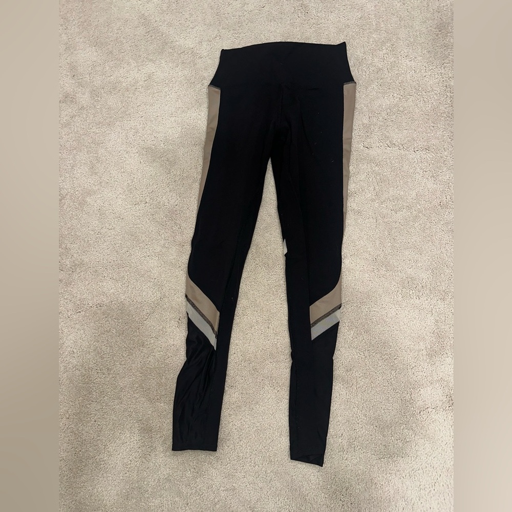 ALO LEGGINGS